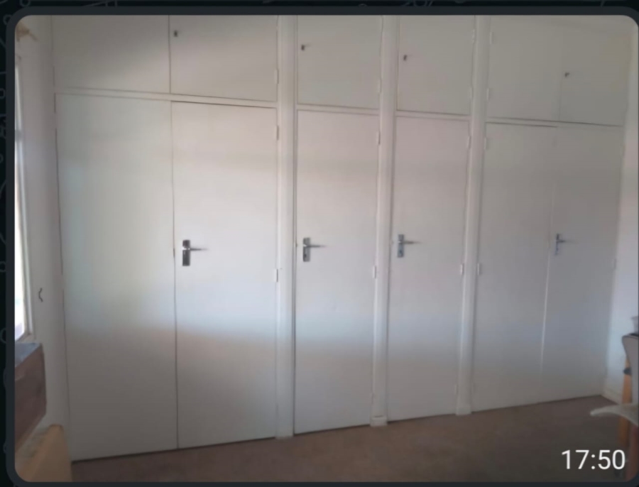 6 Bedroom Property for Sale in Gariepdam Free State